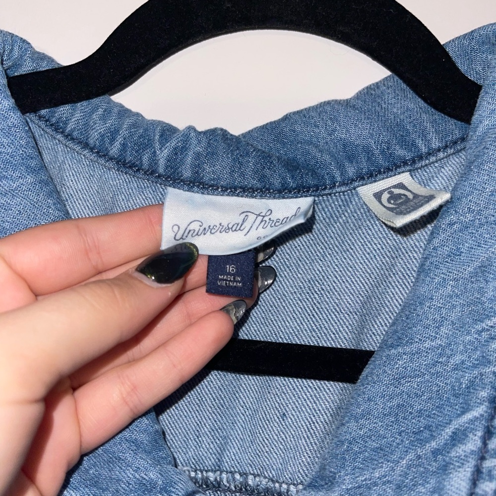 Universal Thread Light Blue Denim Overalls - Picture 3 of 6
